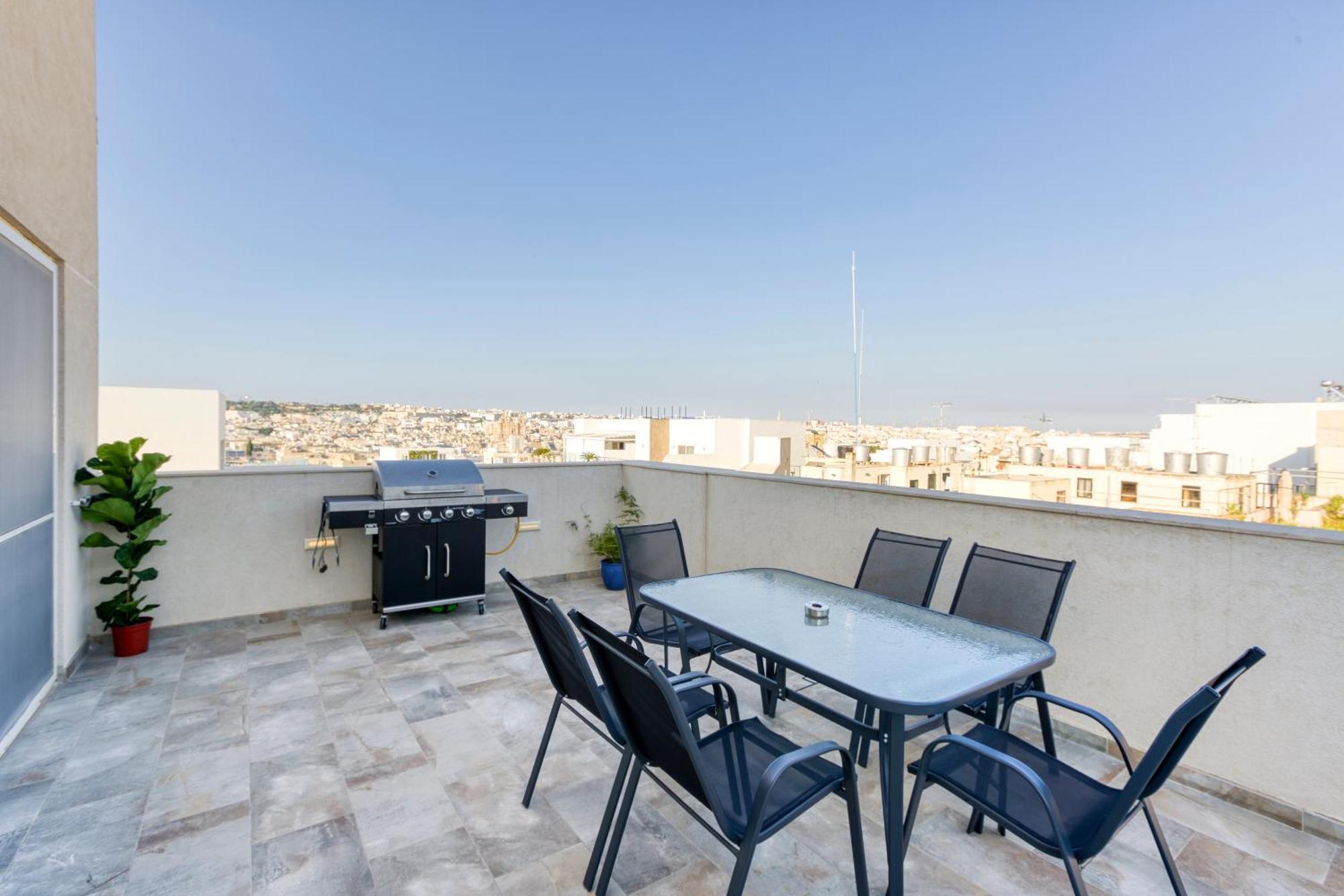 Annitchka Mansions - Penthouse In Central Malta Birkirkara Zewnętrze zdjęcie