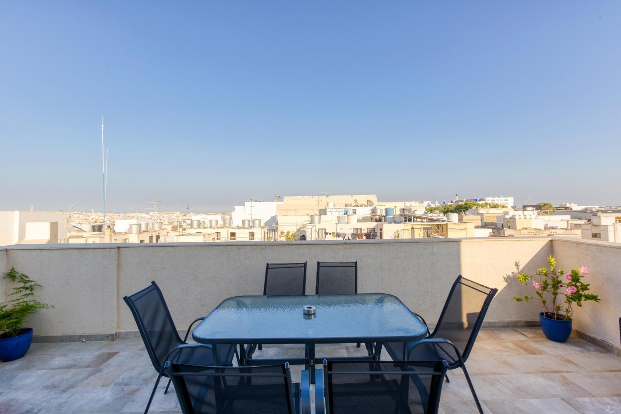 Annitchka Mansions - Penthouse In Central Malta Birkirkara Zewnętrze zdjęcie