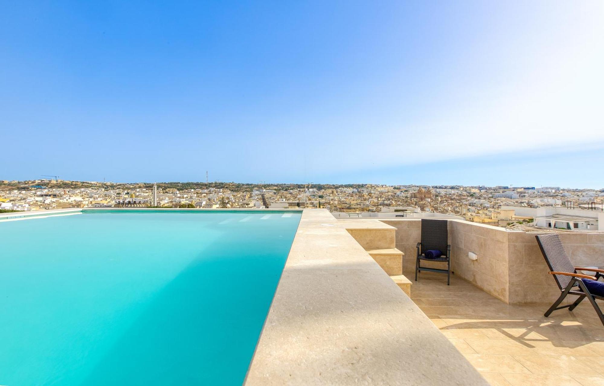 Annitchka Mansions - Penthouse In Central Malta Birkirkara Zewnętrze zdjęcie